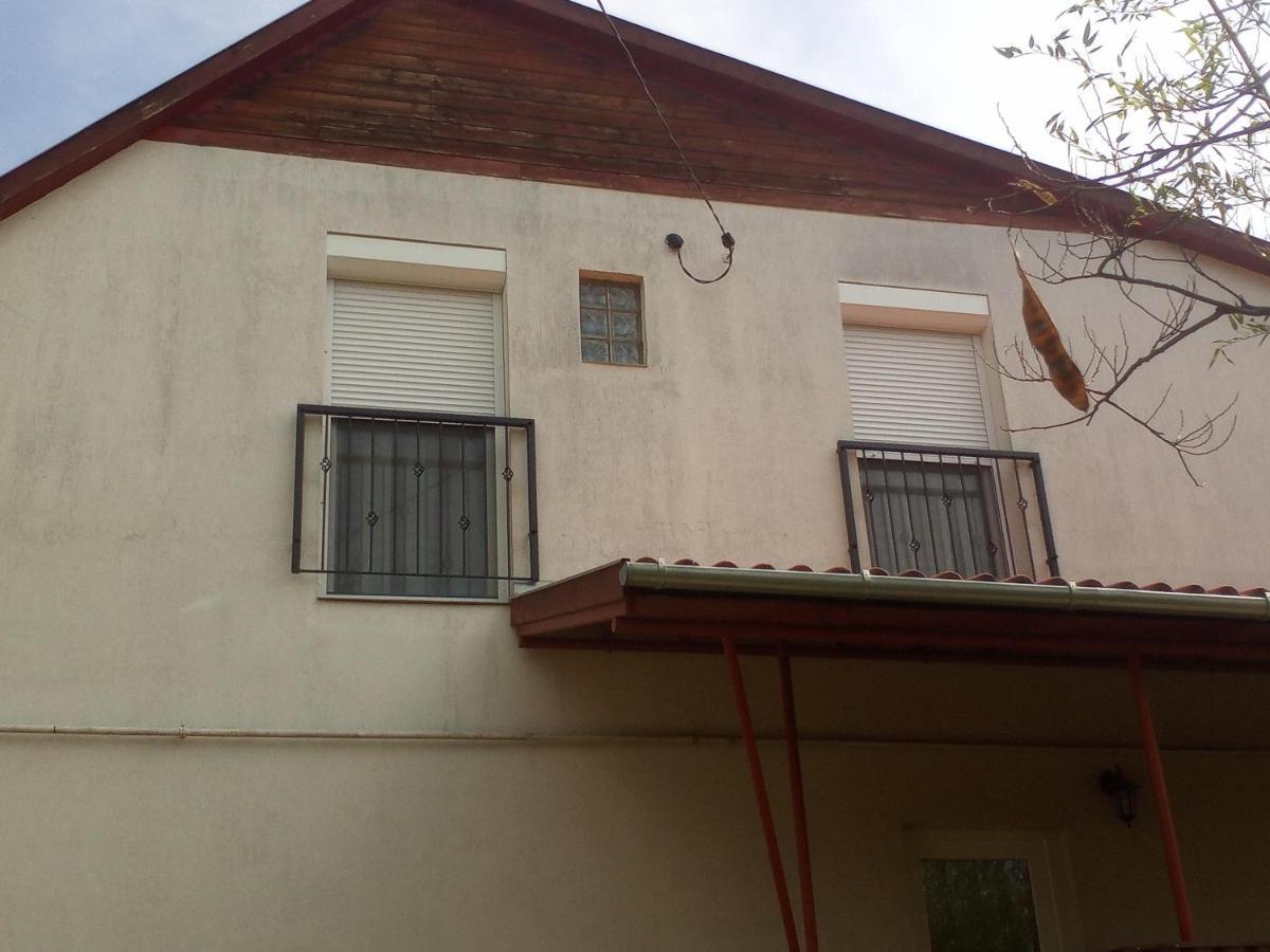 Budai Vam Apartmanhaz Pécs Eksteriør bilde