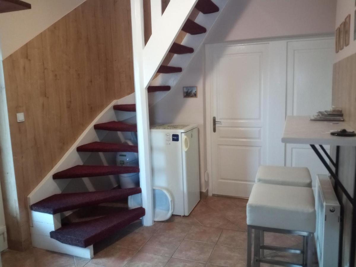 Budai Vam Apartmanhaz Pécs Eksteriør bilde