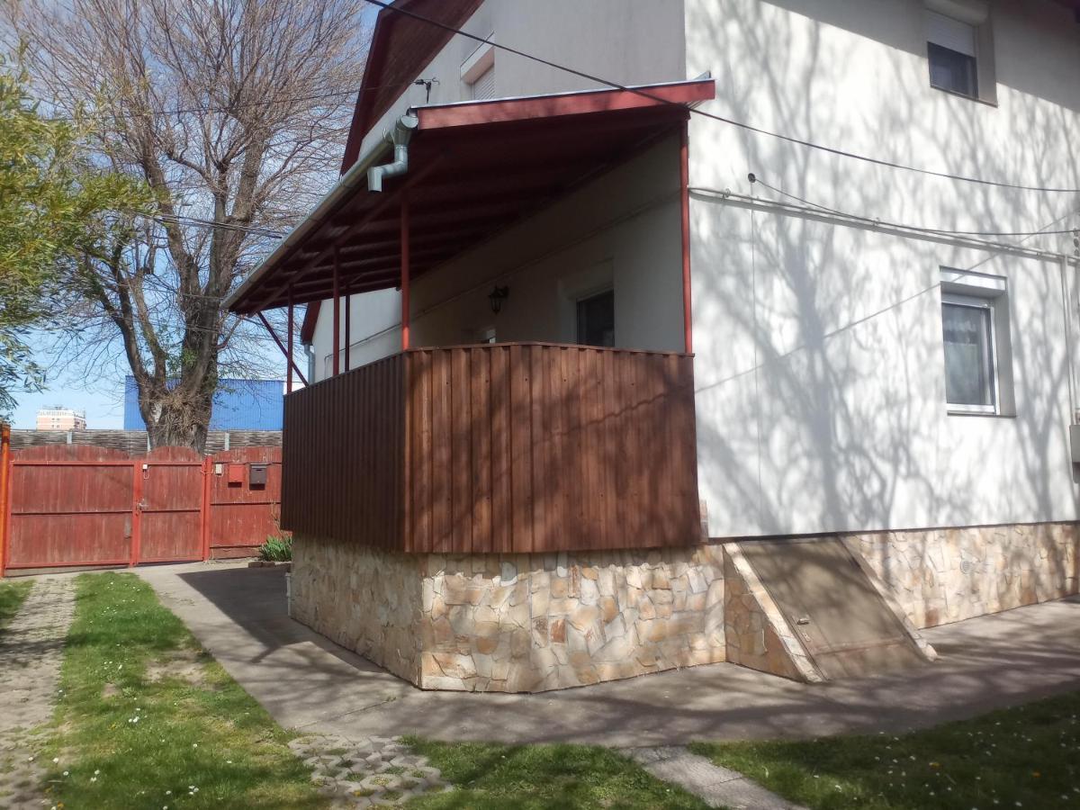Budai Vam Apartmanhaz Pécs Eksteriør bilde